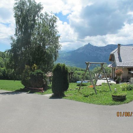 La Rose Des Vents Lägenhet Saint-Bonnet-en-Champsaur Exteriör bild